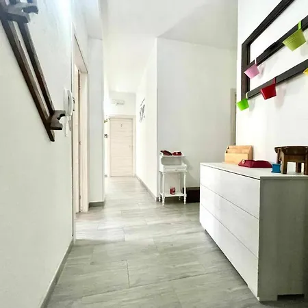 Апартаменты Bonora Suites4 Deluxe Centro *