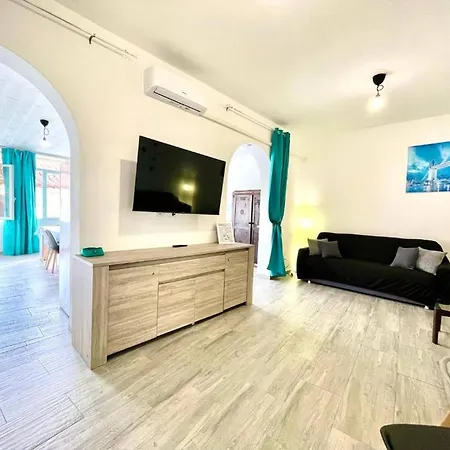 Apartament Bonora Suites4 Deluxe Centro
